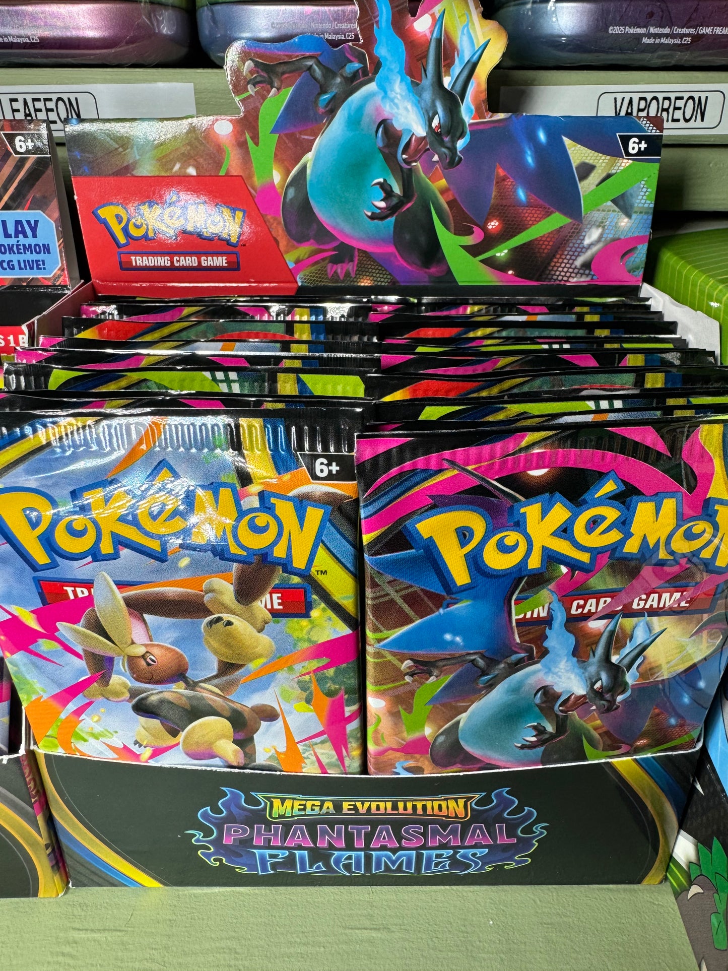 Phantasmal Flames booster pack (1)